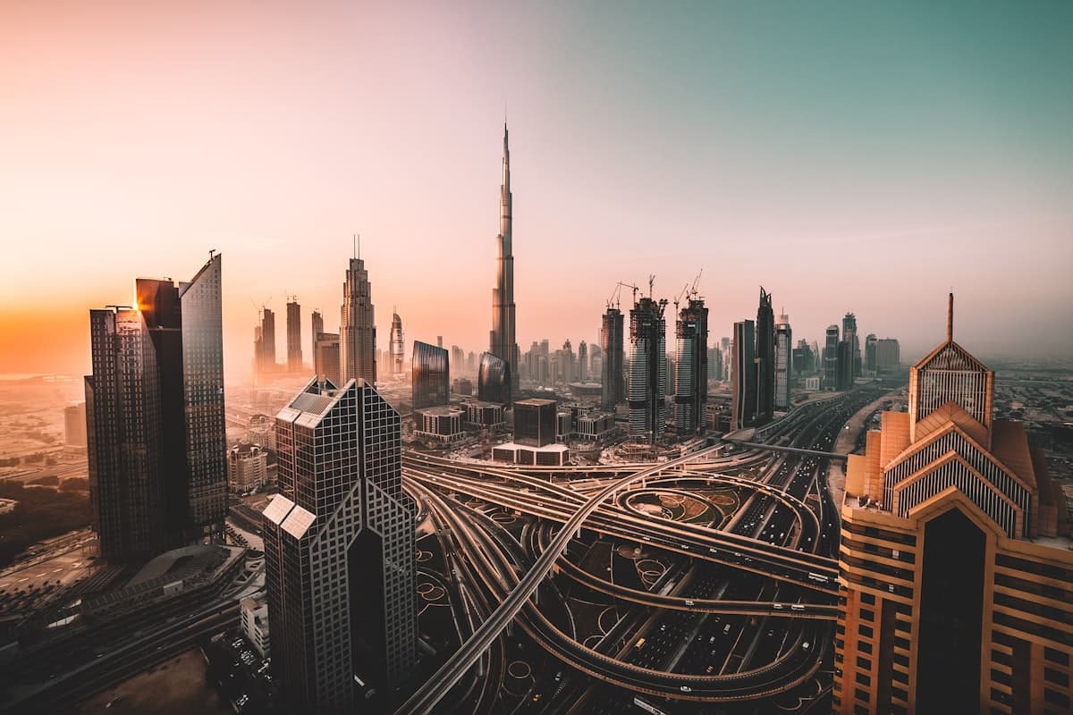 Dubai Private City Highlights Tour by Luxury Car